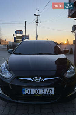 Седан Hyundai Accent 2011 в Надворной