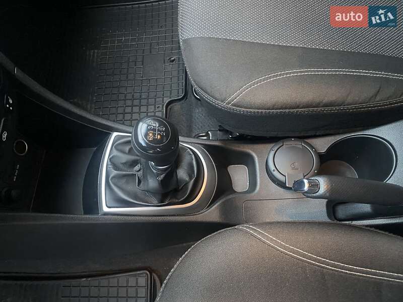 Седан Hyundai Accent 2012 в Виннице