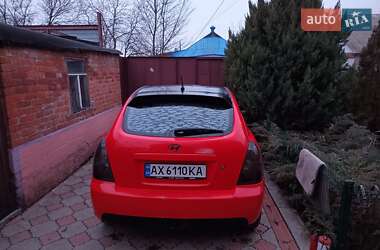 Хэтчбек Hyundai Accent 2008 в 