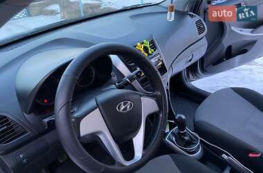 Седан Hyundai Accent 2012 в 