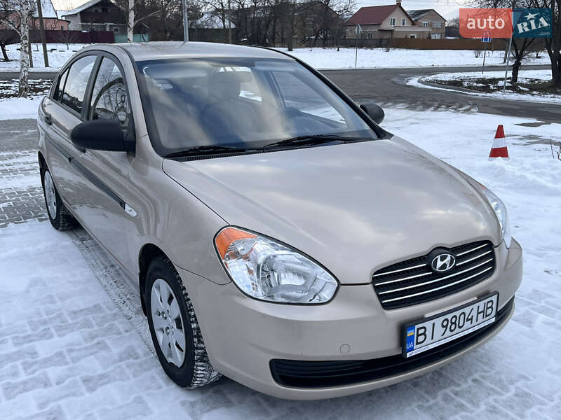 Седан Hyundai Accent 2009 в Миргороде