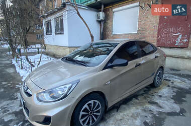 Седан Hyundai Accent 2013 в Києві