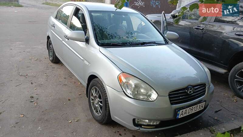 Седан Hyundai Accent 2008 в Житомире