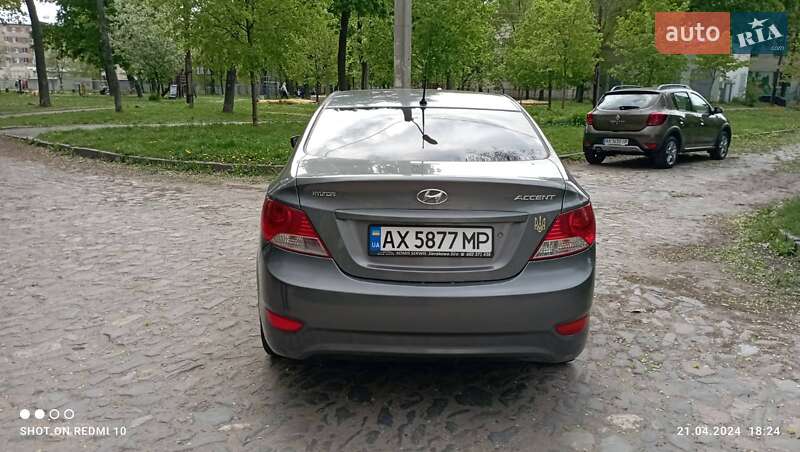 Седан Hyundai Accent 2012 в Харькове
