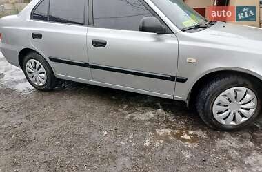 Седан Hyundai Accent 2003 в 