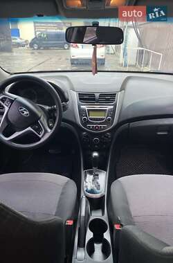 Седан Hyundai Accent 2013 в Одесі