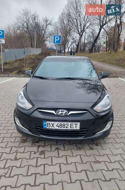 Седан Hyundai Accent 2012 в Хмельницькому