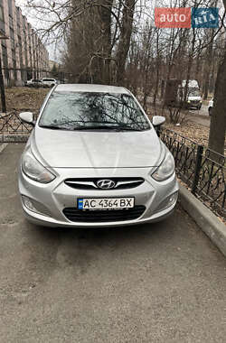 Седан Hyundai Accent 2012 в Києві