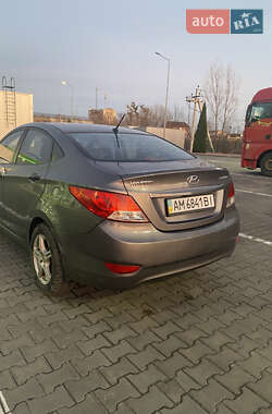 Седан Hyundai Accent 2014 в 