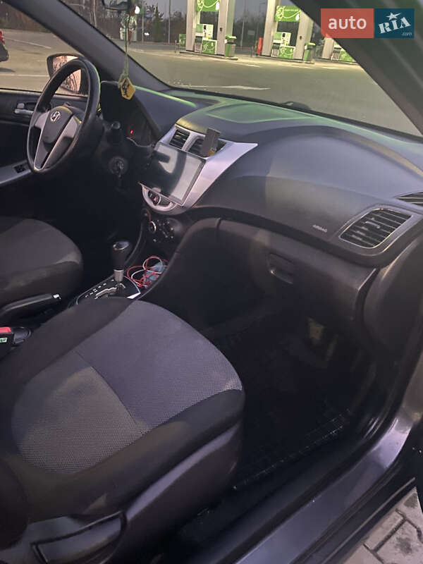 Седан Hyundai Accent 2014 в Житомирі