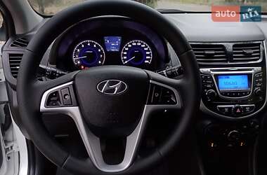 Седан Hyundai Accent 2013 в Запоріжжі