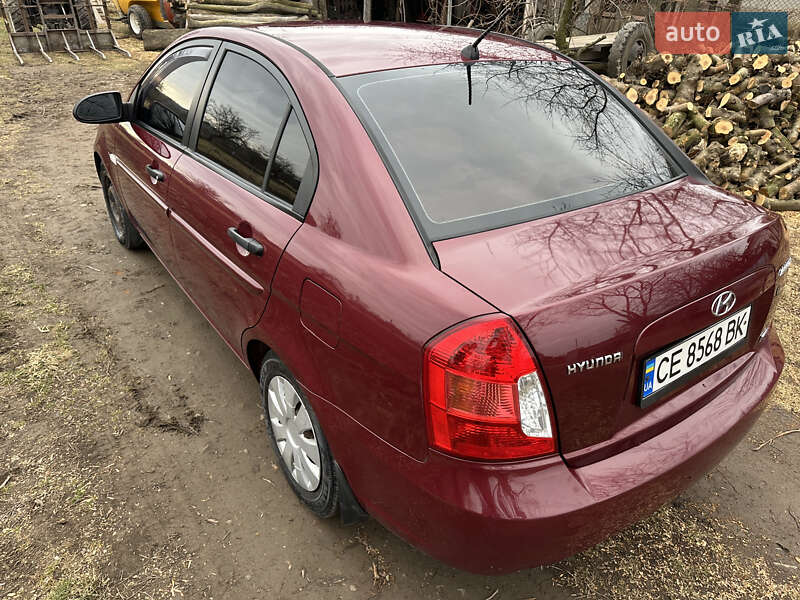 Седан Hyundai Accent 2007 в Черновцах