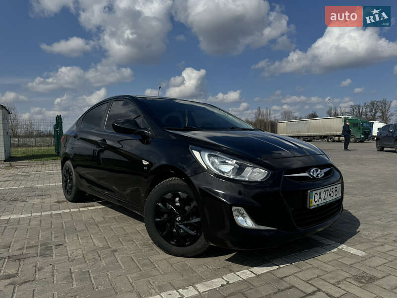 Седан Hyundai Accent 2013 в Черкассах
