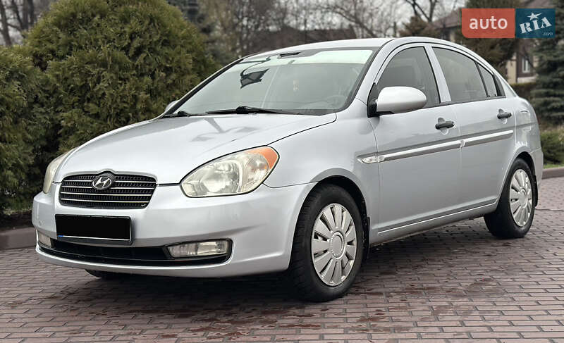 Hyundai Accent 2008