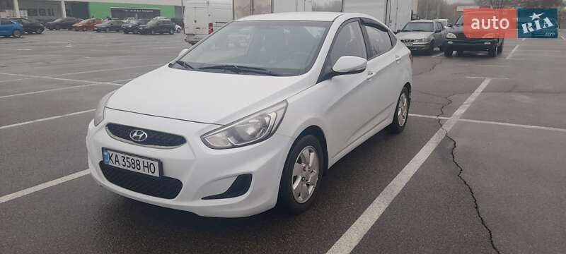 Hyundai Accent 2019