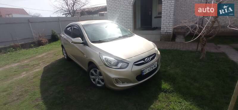 Седан Hyundai Accent 2011 в Броварах