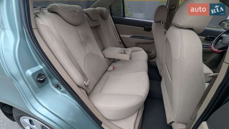 Седан Hyundai Accent 2007 в Киеве