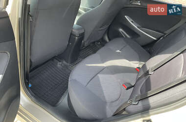 Седан Hyundai Accent 2011 в 