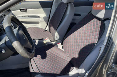 Седан Hyundai Accent 2009 в 