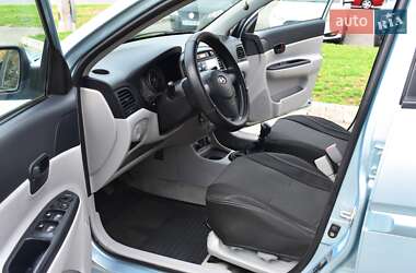 Седан Hyundai Accent 2008 в 