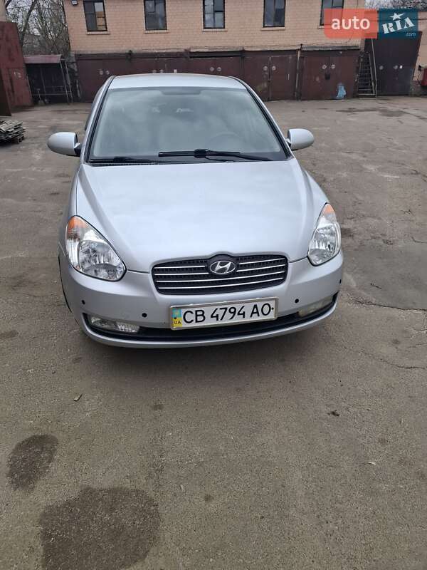 Седан Hyundai Accent 2008 в Чернигове
