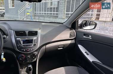 Седан Hyundai Accent 2016 в 