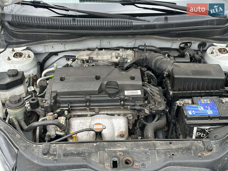 Седан Hyundai Accent 2009 в Запорожье
