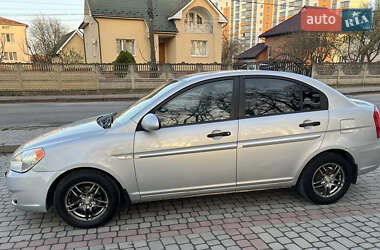 Седан Hyundai Accent 2009 в 