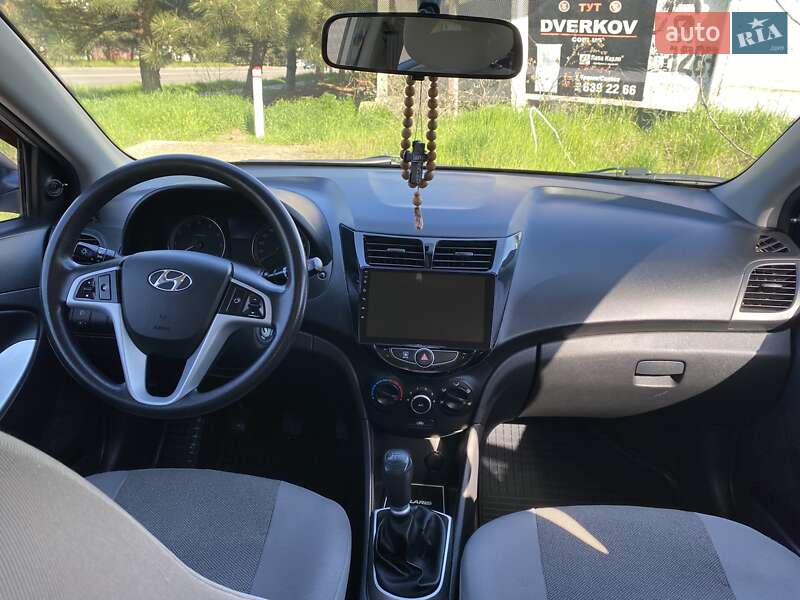 Седан Hyundai Accent 2011 в Чорноморську
