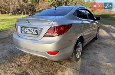 Седан Hyundai Accent 2011 в 