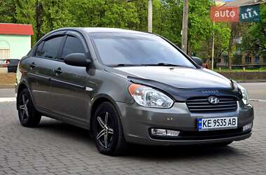 Седан Hyundai Accent 2010 в 