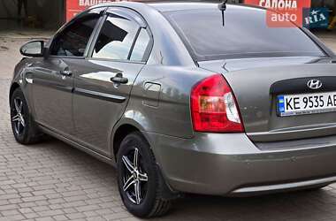 Седан Hyundai Accent 2010 в 