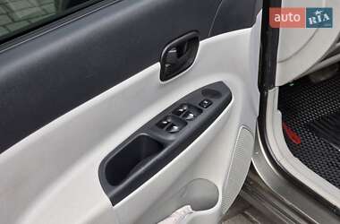 Седан Hyundai Accent 2010 в 