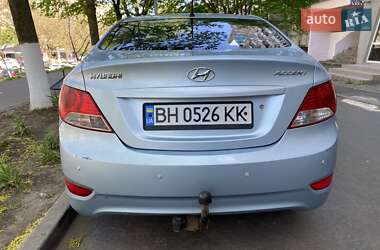 Седан Hyundai Accent 2011 в 