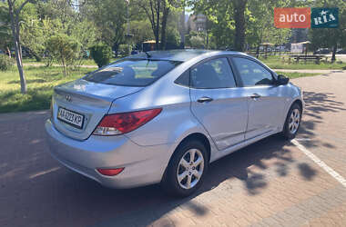 Седан Hyundai Accent 2011 в 