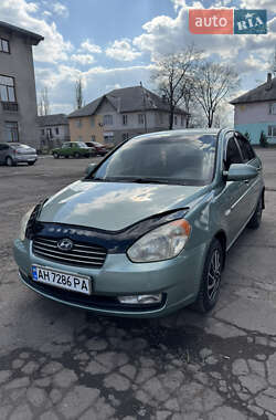 Седан Hyundai Accent 2006 в Добропіллі