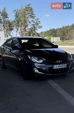 Седан Hyundai Accent 2013 в 