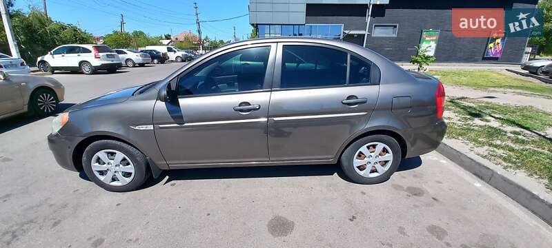 Седан Hyundai Accent 2008 в Дніпрі