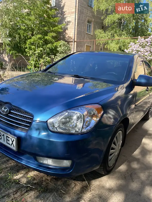 Hyundai Accent