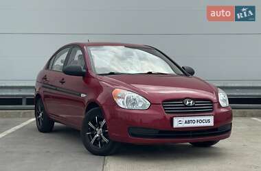 Седан Hyundai Accent 2010 в Киеве