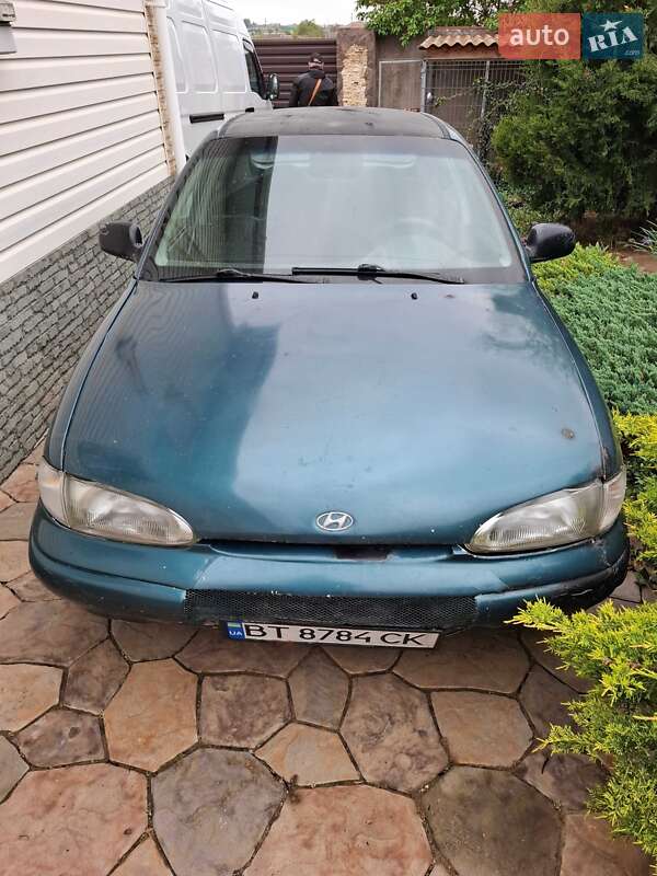 Hyundai Accent 1998