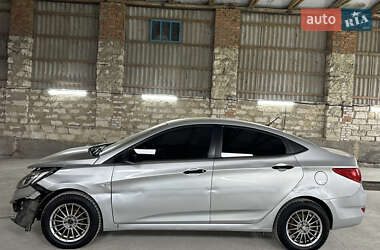 Седан Hyundai Accent 2013 в Виннице