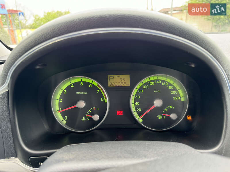 Седан Hyundai Accent 2008 в Харкові