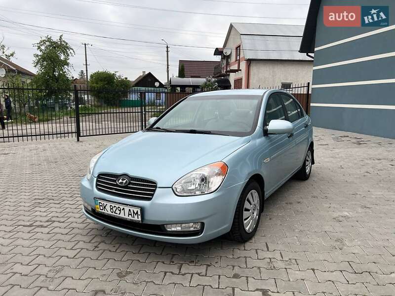 Седан Hyundai Accent 2008 в 