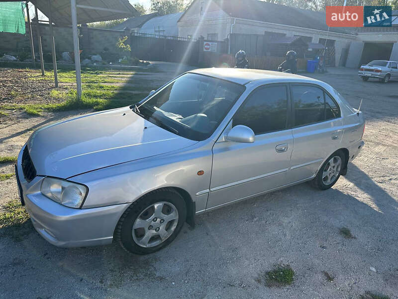 Ліфтбек Hyundai Accent 2002 в Лисянці