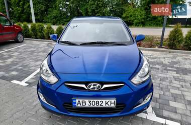 Седан Hyundai Accent 2011 в 