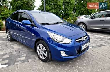 Седан Hyundai Accent 2011 в 