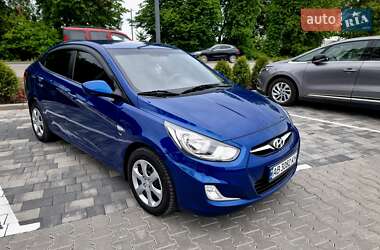 Седан Hyundai Accent 2011 в 