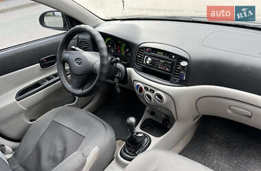 Седан Hyundai Accent 2008 в 