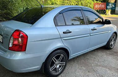 Седан Hyundai Accent 2008 в 